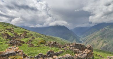 Панорамный вид: Замок-фрегат в Ханазе
